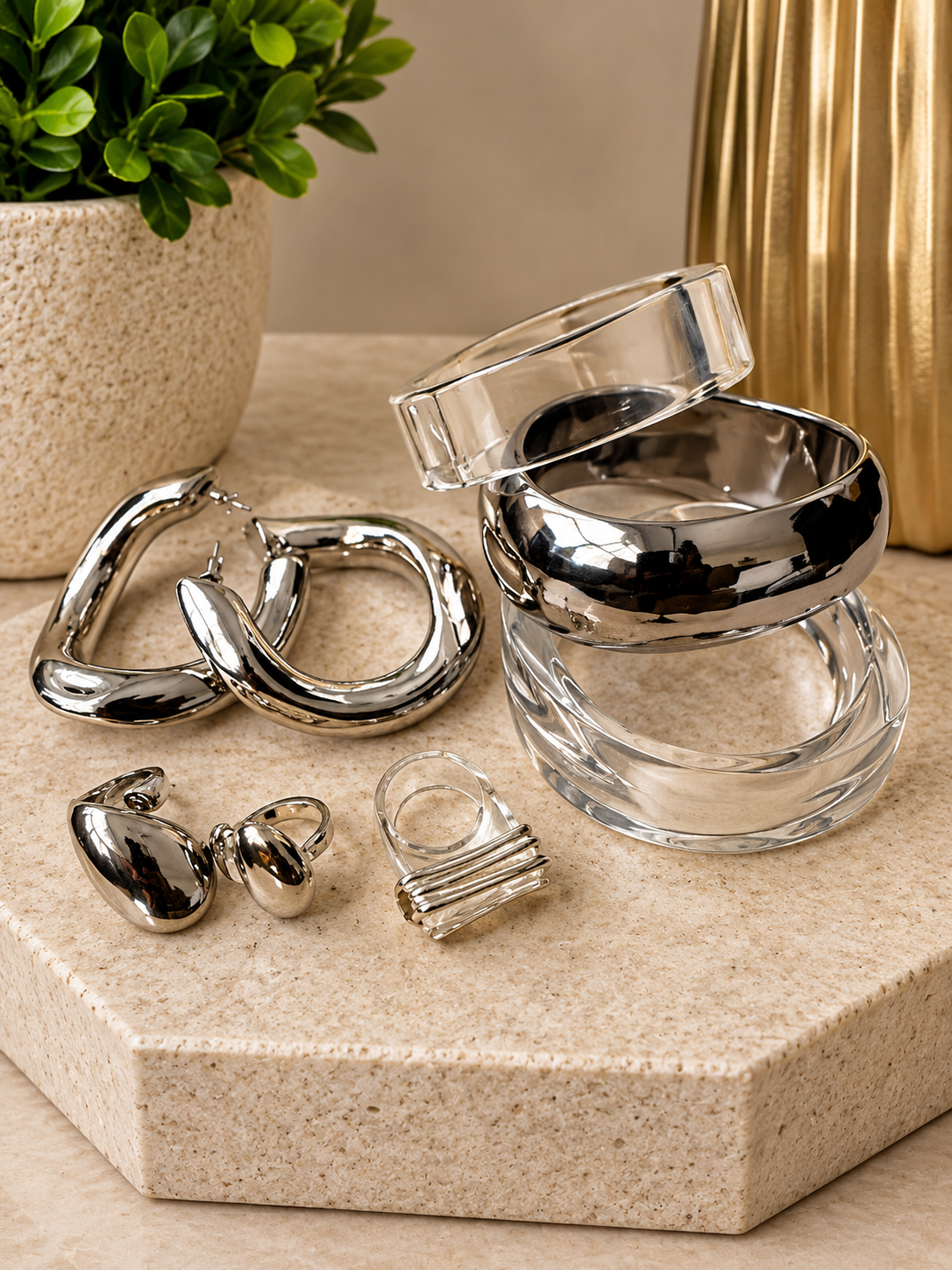 THE SILVER SCULPTURAL COLLECTION