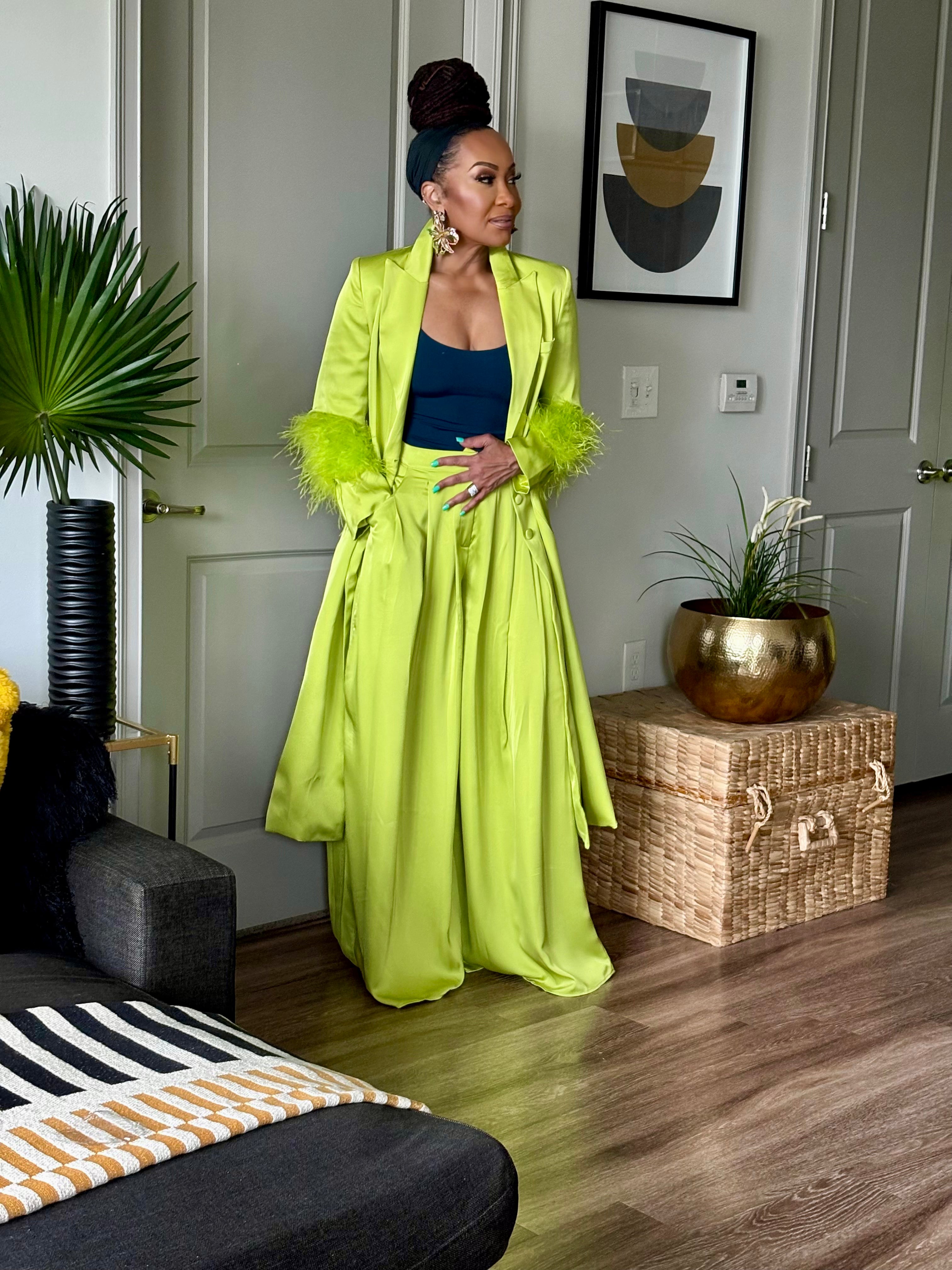 THE LIME LUXE FLOW WIDE-LEG PANT