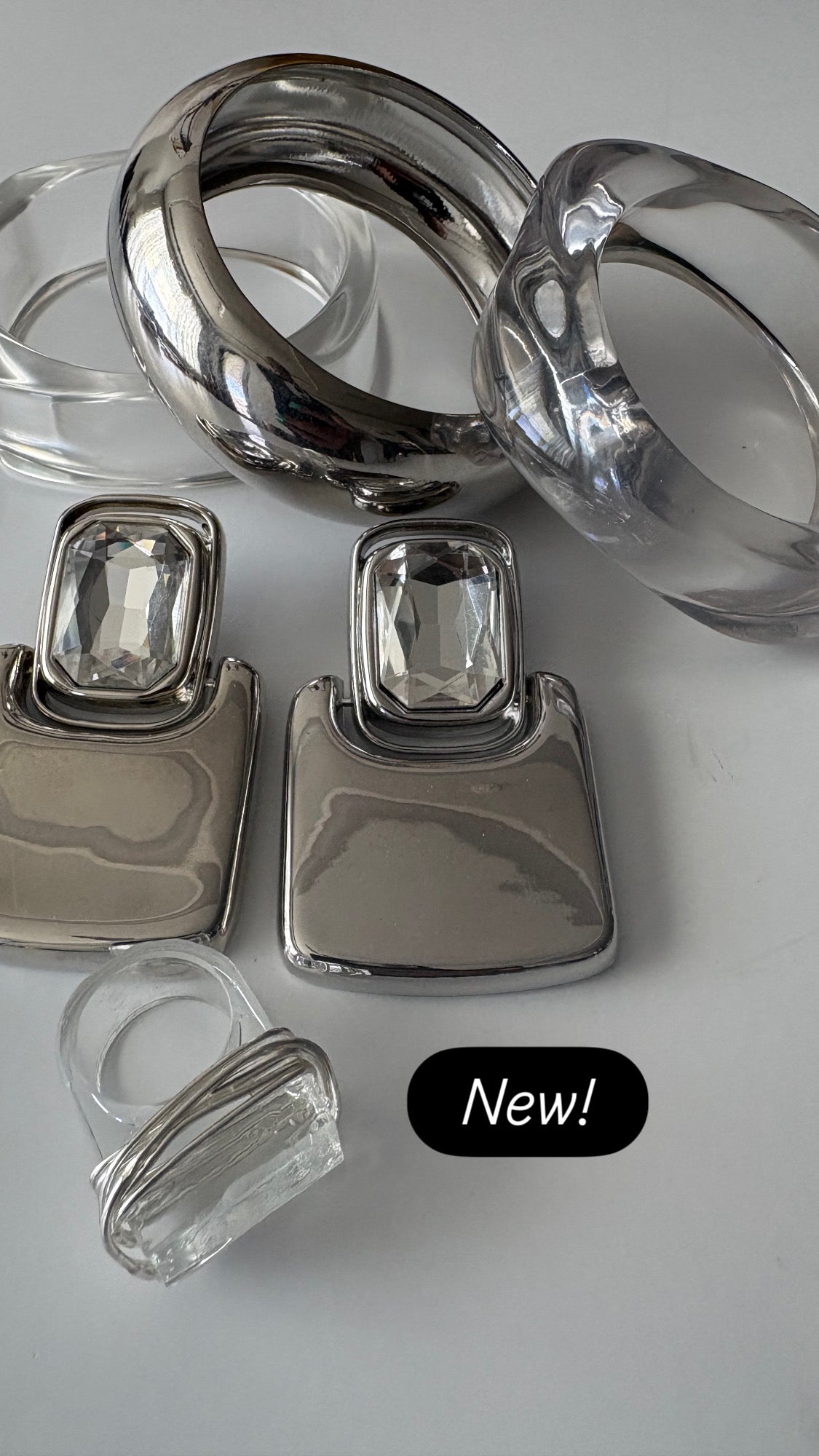 MADUKES ICE QUEEN STATEMENT SET