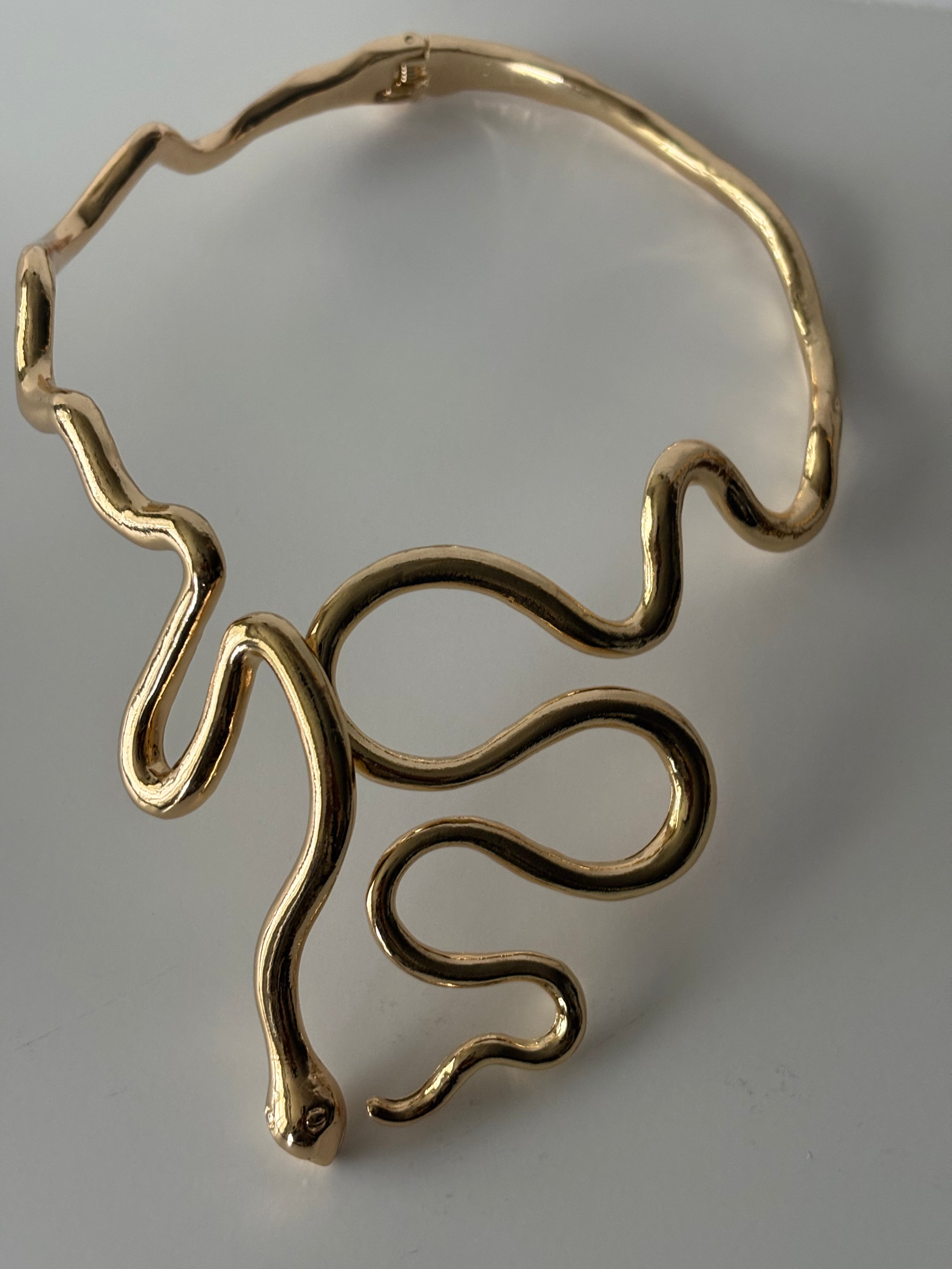 GOLD SPIRAL CHOKER