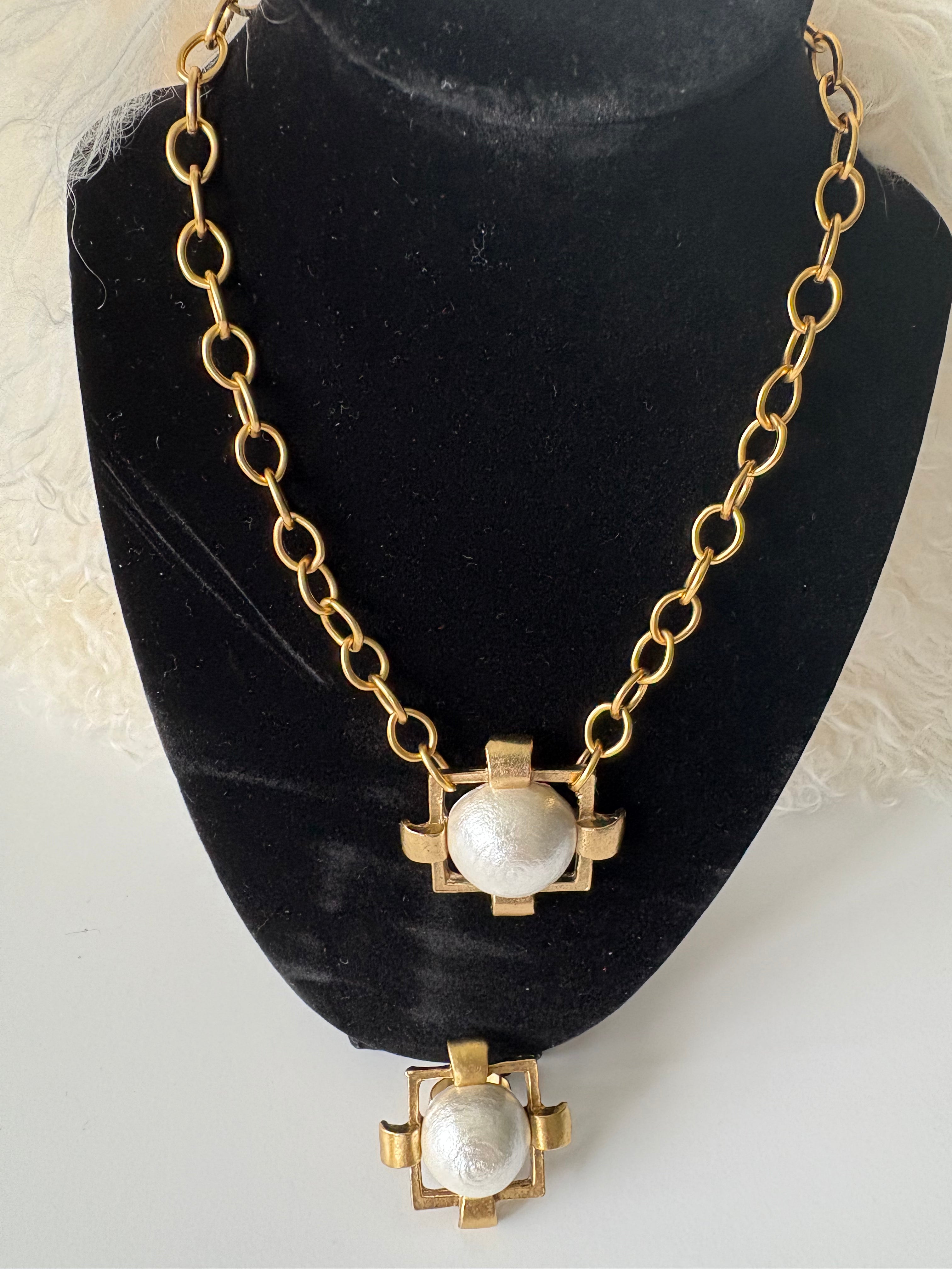 THE GILDEN PEARL 2 PIECE STATEMENT SET