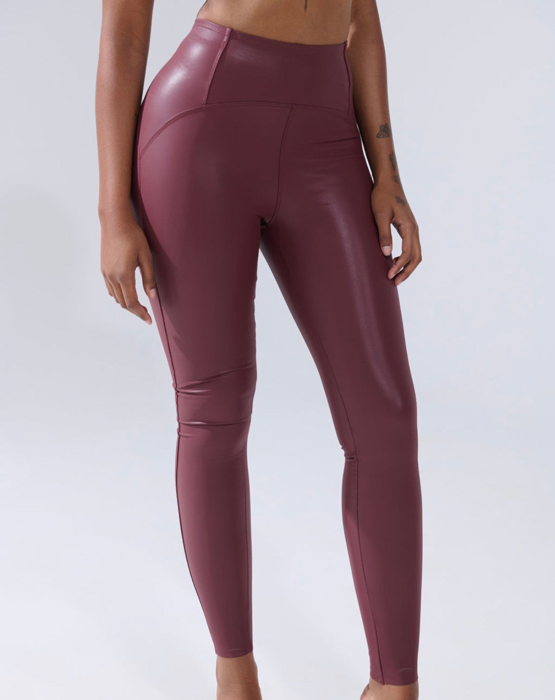 WINE DOWN LUXE LEGGINGS IN NUDE