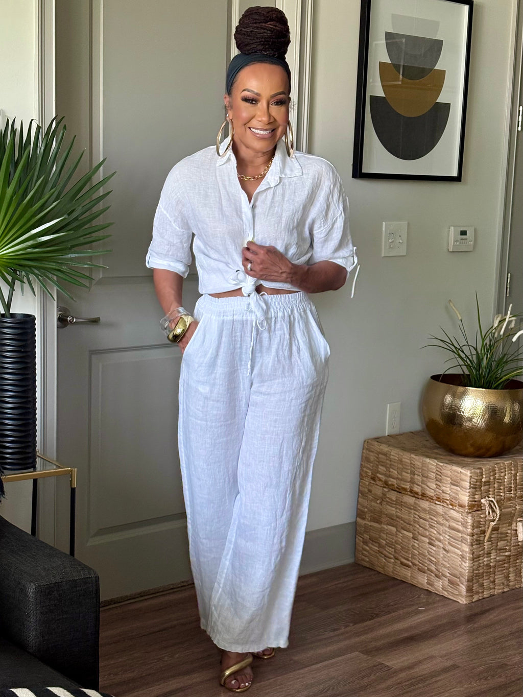 THE WHITE PURE ESCAPE LINEN SET