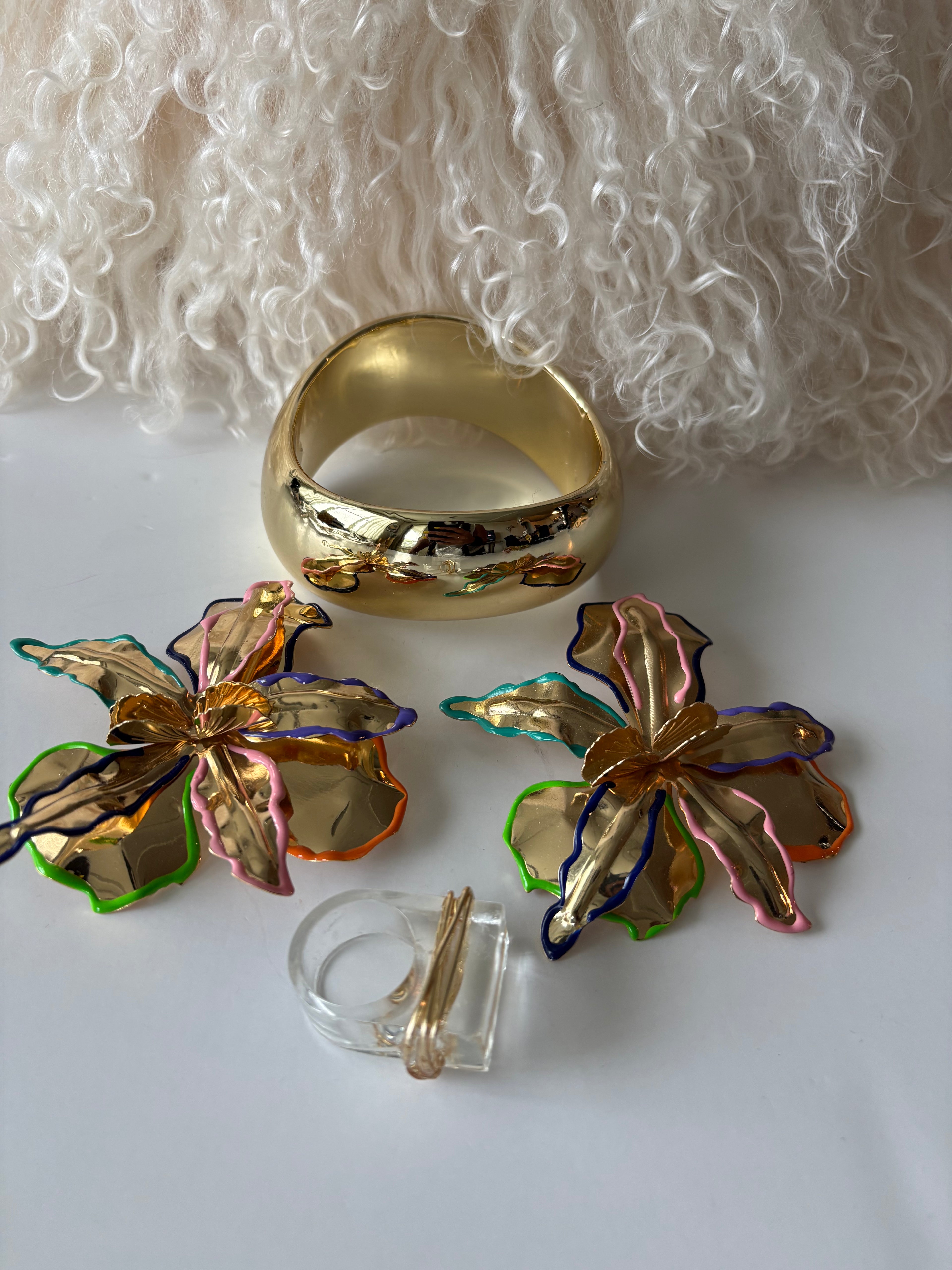 Petals with Attitude Collection
