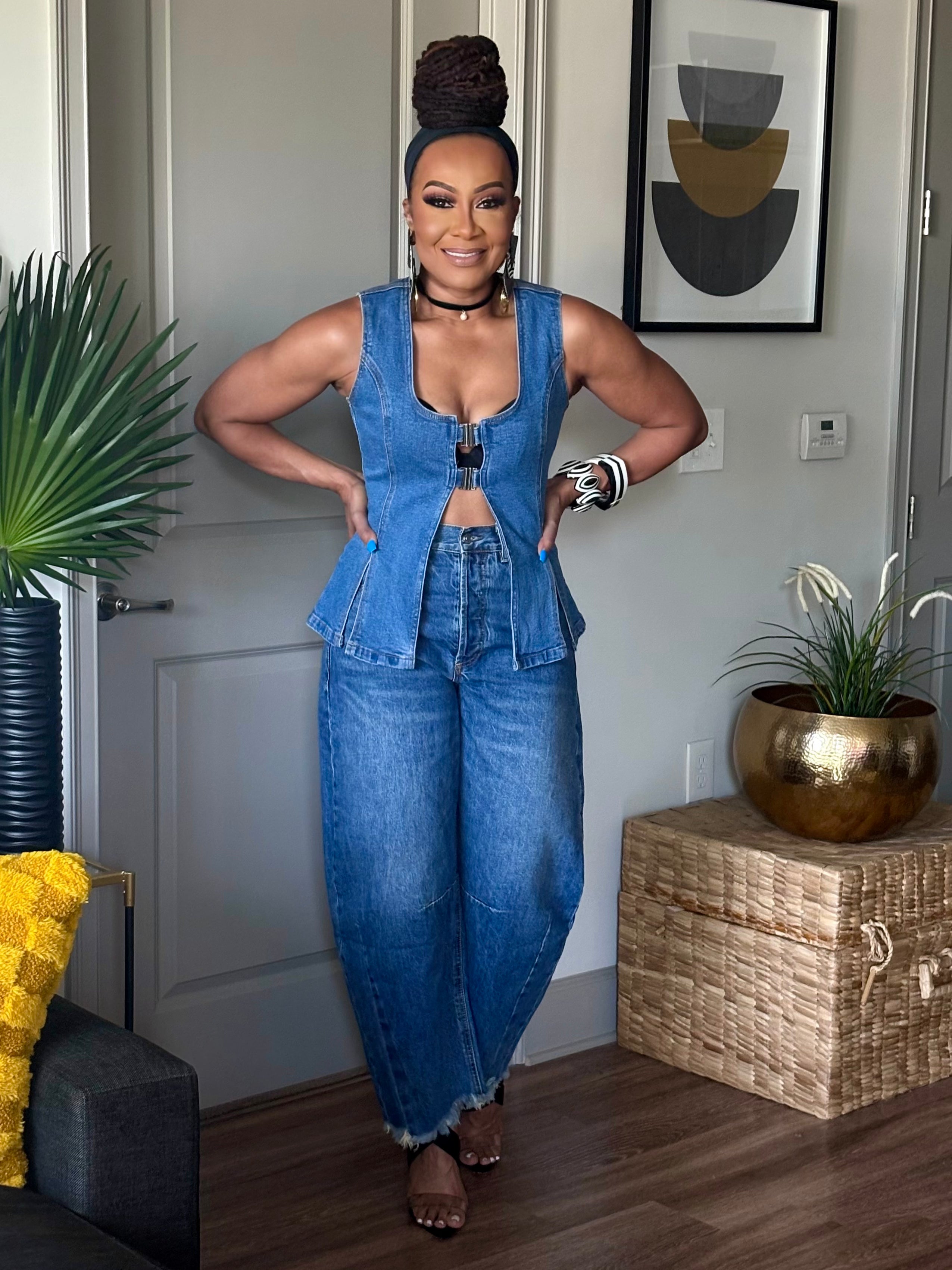 THE EVERYDAY SLAY BARREL JEANS