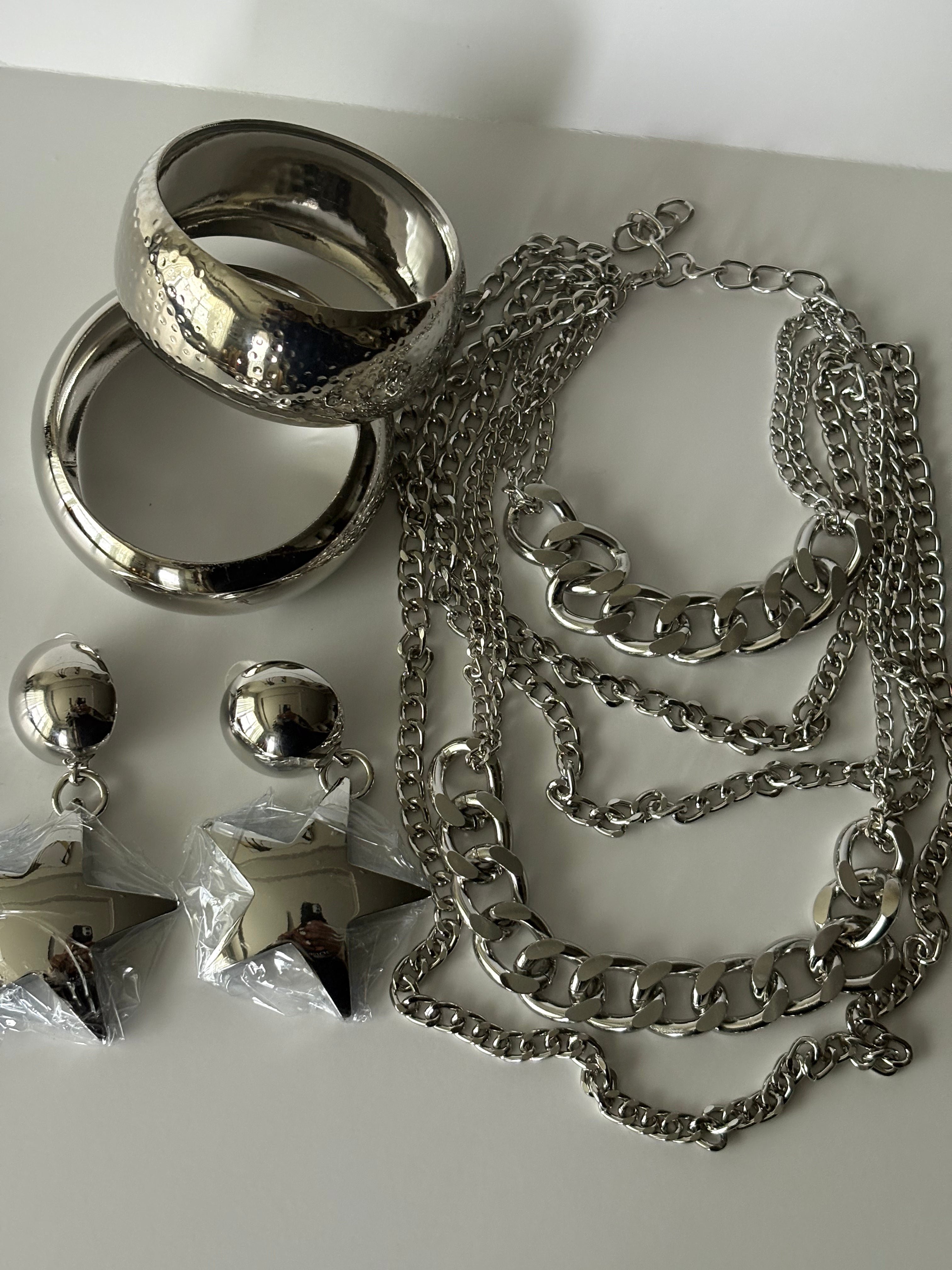 SILVER ON SILVER 4 PIECE SET