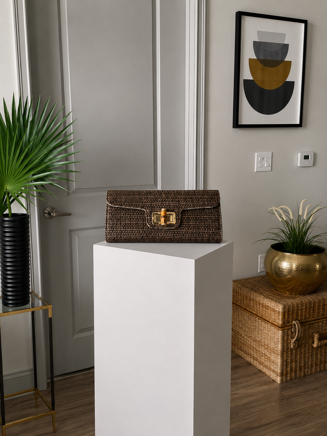 THE ISLAND LUXE CLUTCH